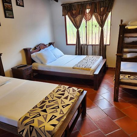 Hotel Campestre Palmas Del Zamorano San Gil Eksteriør billede