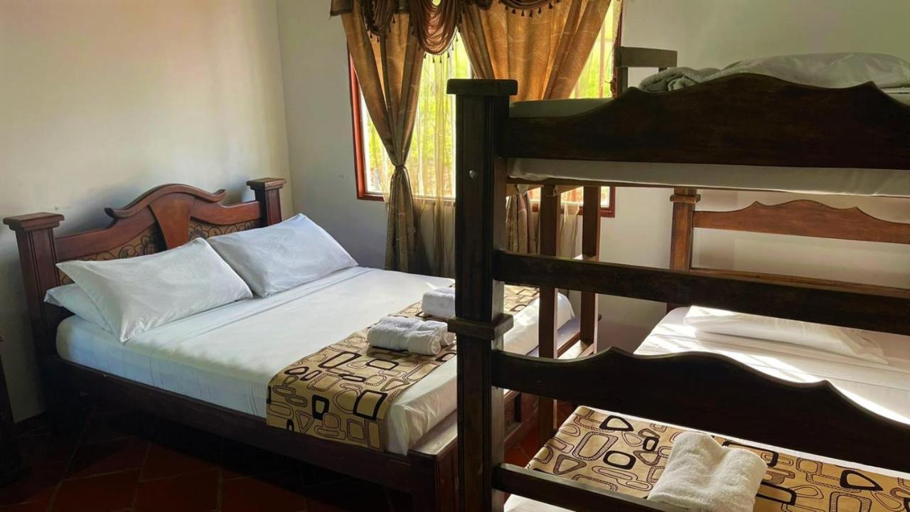 Hotel Campestre Palmas Del Zamorano San Gil Eksteriør billede
