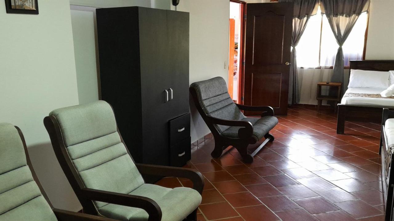 Hotel Campestre Palmas Del Zamorano San Gil Eksteriør billede