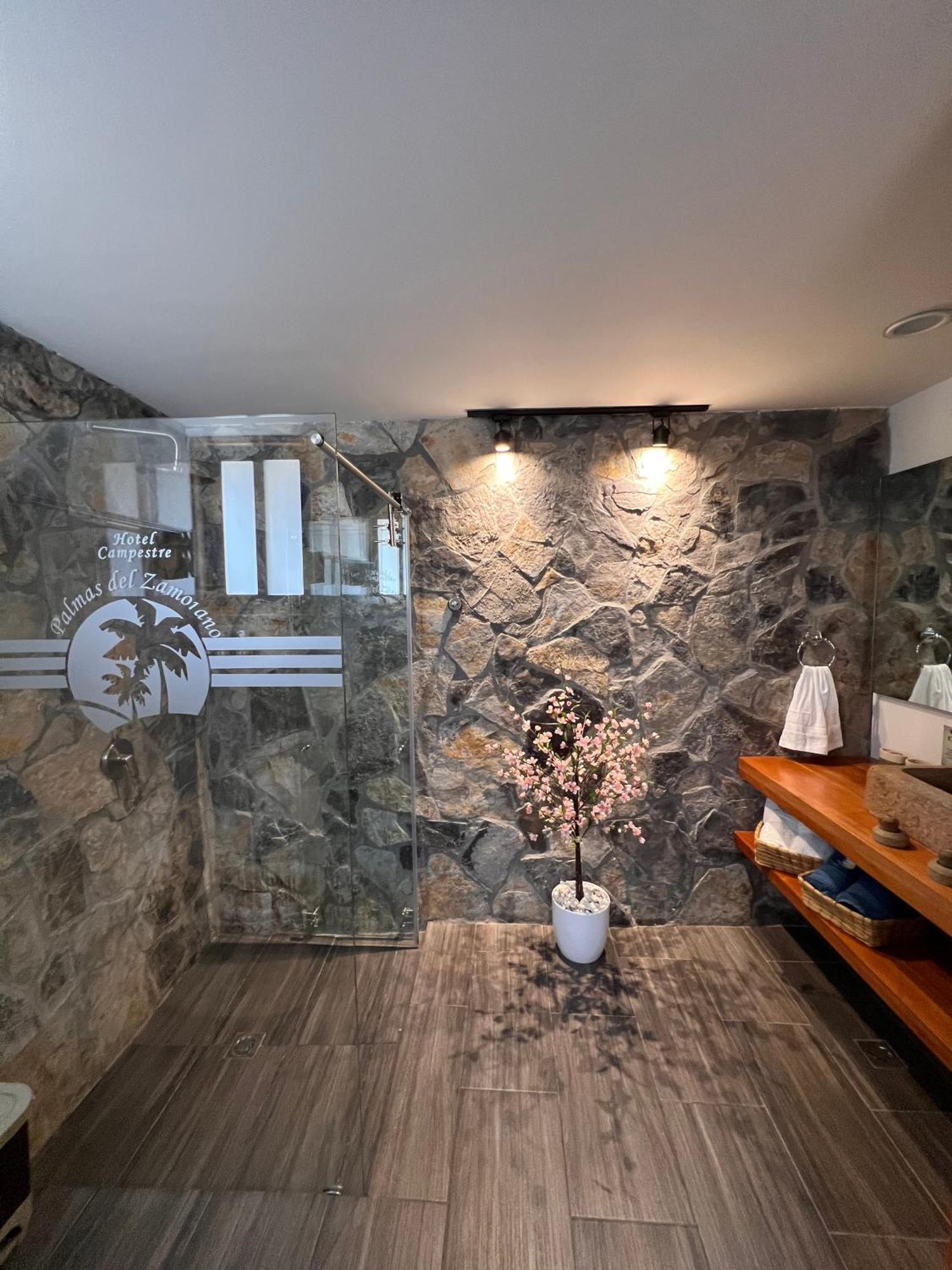 Hotel Campestre Palmas Del Zamorano San Gil Eksteriør billede