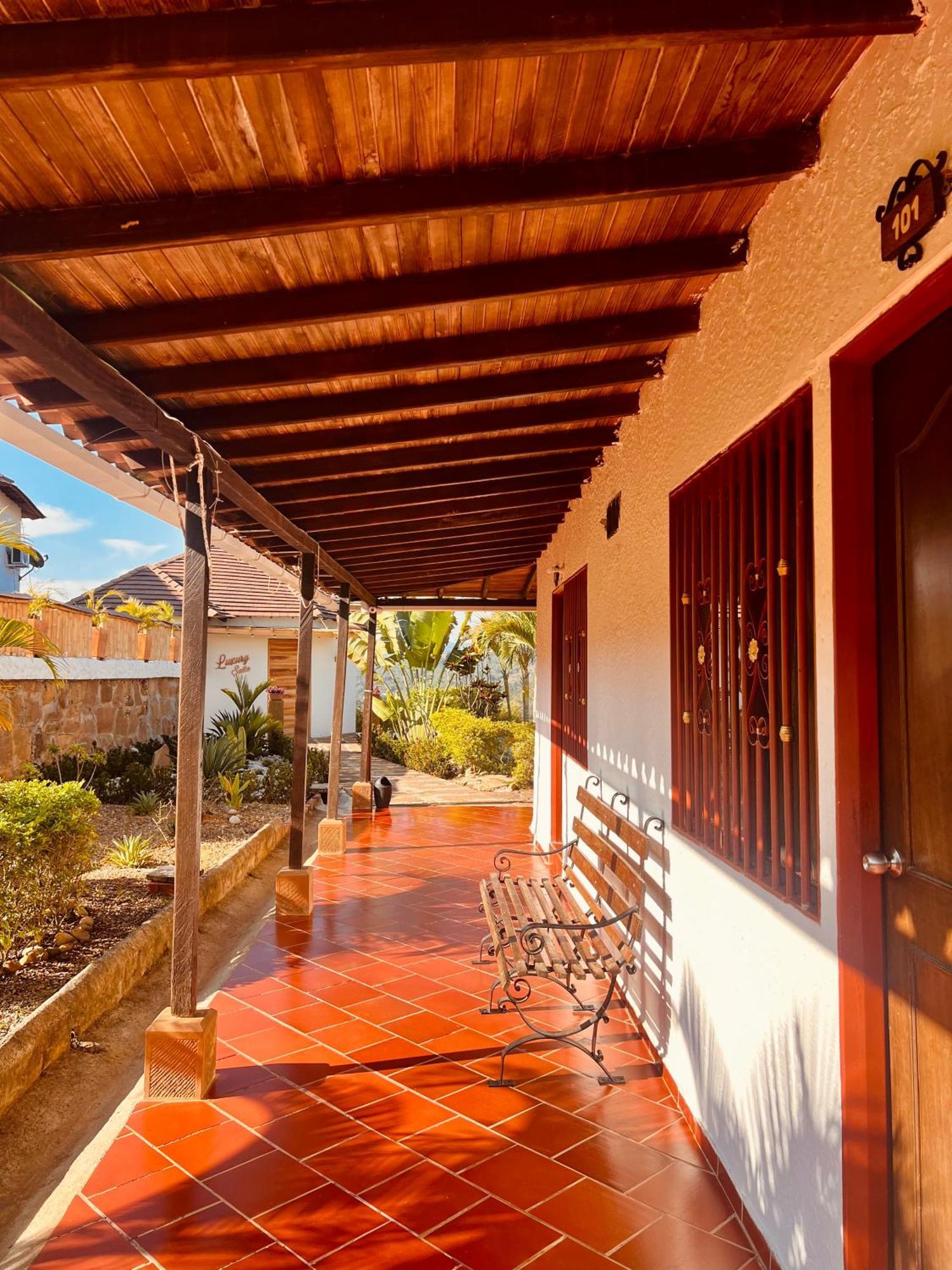 Hotel Campestre Palmas Del Zamorano San Gil Eksteriør billede